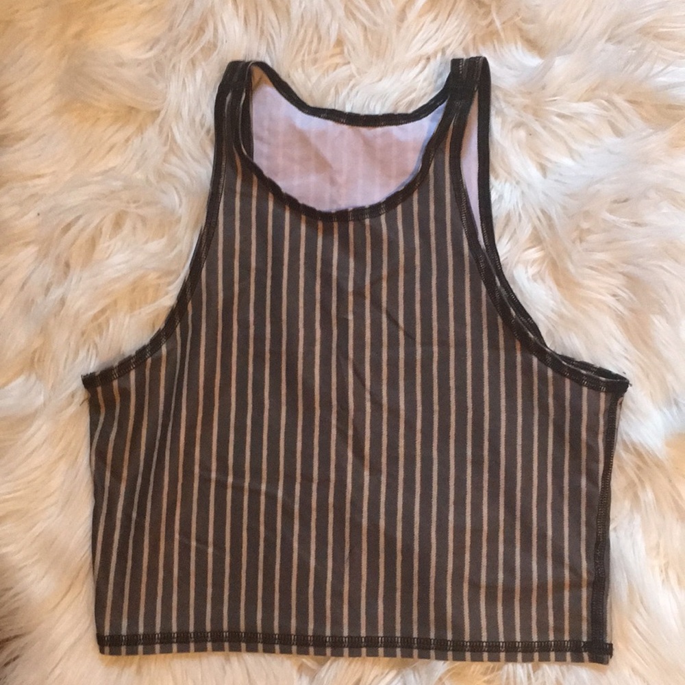 Teeki Crop Top